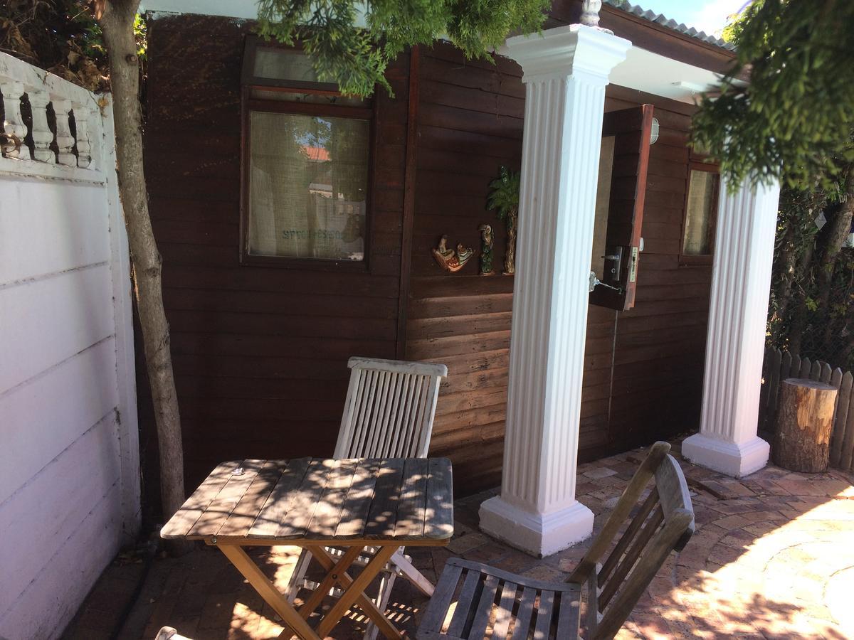 Leo's Den Bed and Breakfast Fish Hoek Eksteriør billede