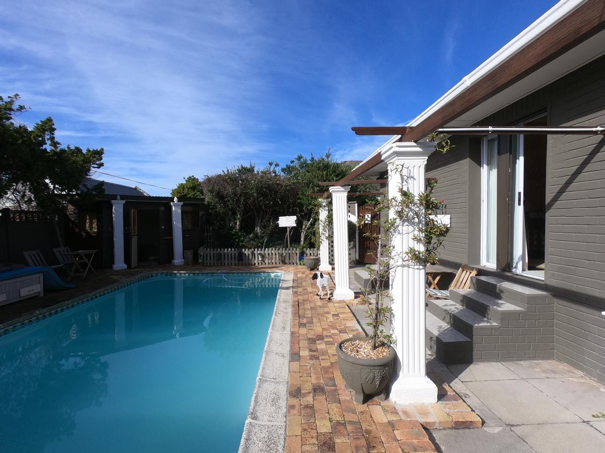 Leo's Den Bed and Breakfast Fish Hoek Eksteriør billede